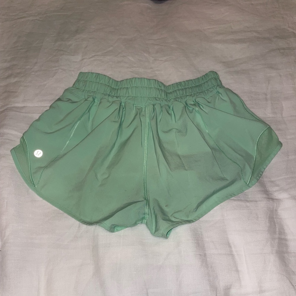 lululemon Hotty Hot Shorts in Mint